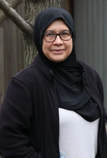 Portrait of Azura, educator at Starfish ELC Springvale