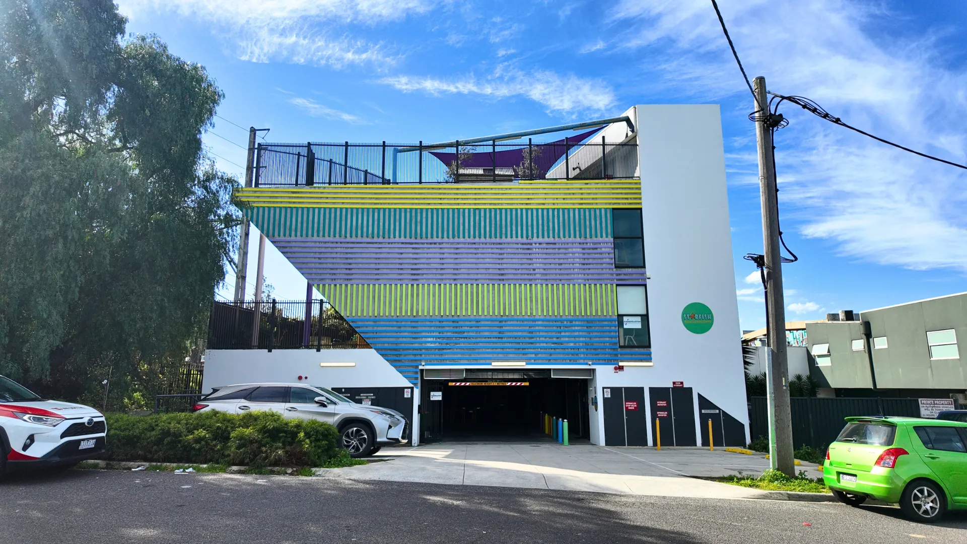 Entrance and colourful exterior of Starfish ELC Essendon childcare centre